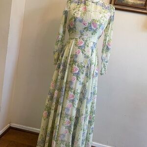 VINTAGE Floral Long Sleeve Dress SIZE XS/S